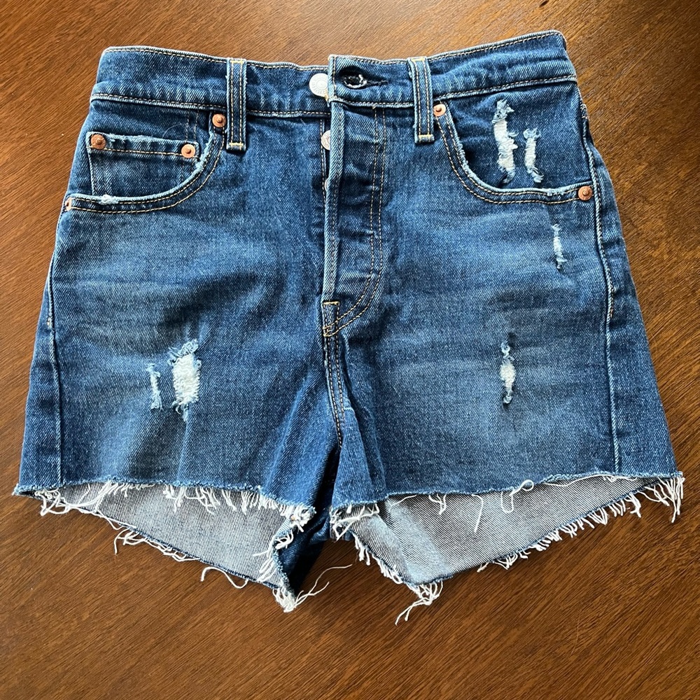 Levi’s Ribcage Short